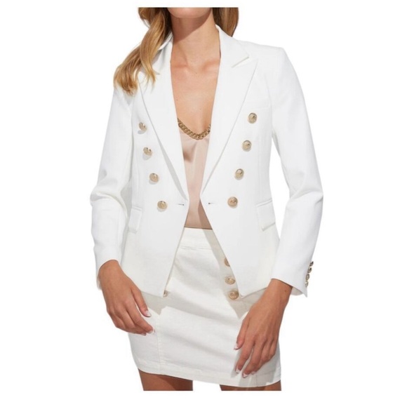 Generation Love Delilah Crepe Blazer in White SIZES XL and 2XL. SALE - Picture 3 of 11